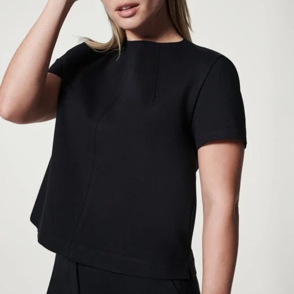 NWT SPANX The Perfect Funnel Top in Very Black l Size Small - Picture 1 of 8